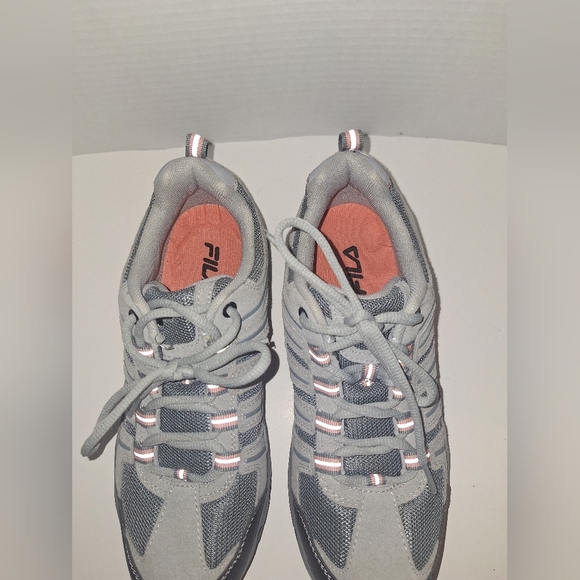 Fila Gray and Black Women's Athletic Shoes - Picture 3 of 9